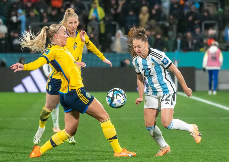 Estefanía Banini Estefanía Banini