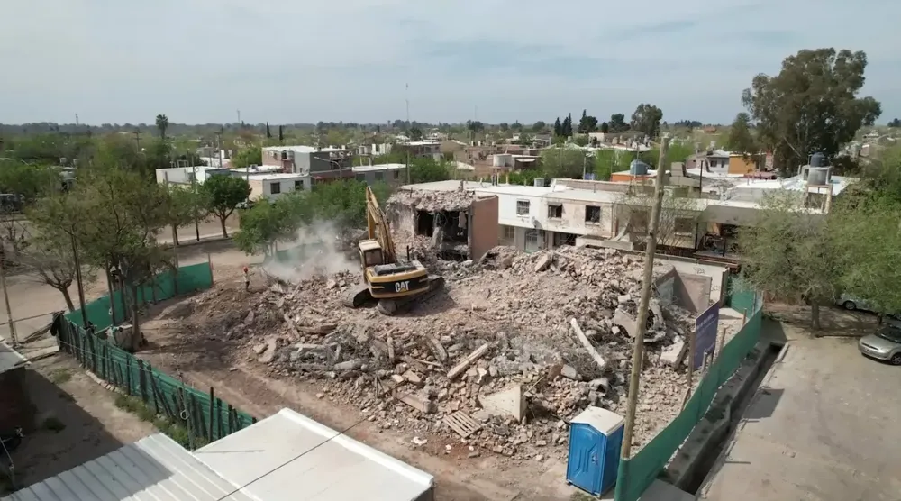 Demolición edificio Manuel A