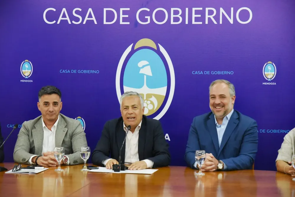 Licitación ruta 7 guaymallén y maipú intendentes y gobernador