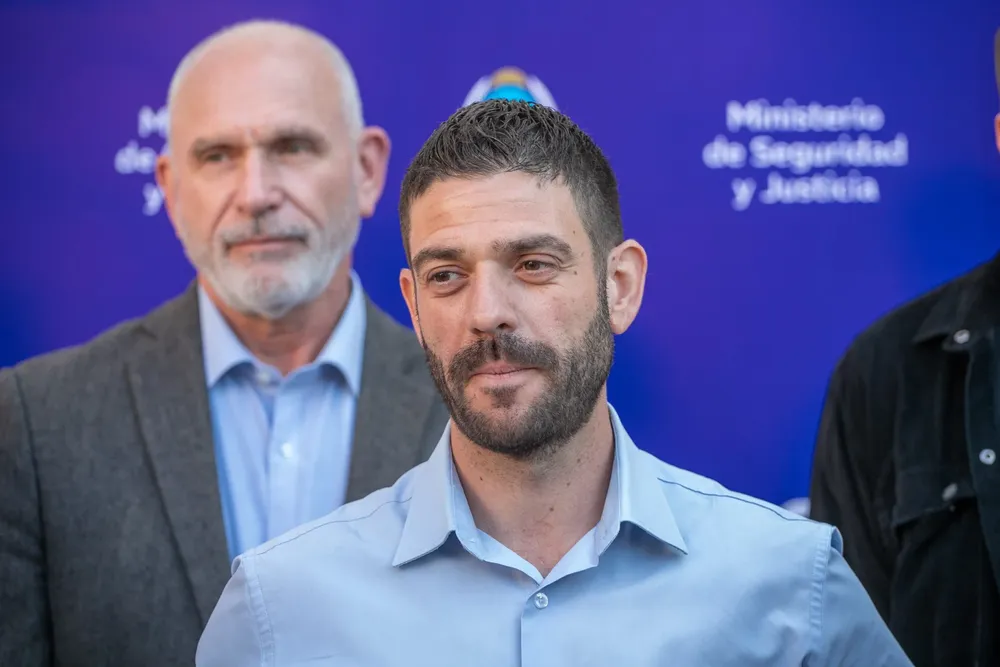 Hernán Armat - Director de Relaciones con la Comunidad