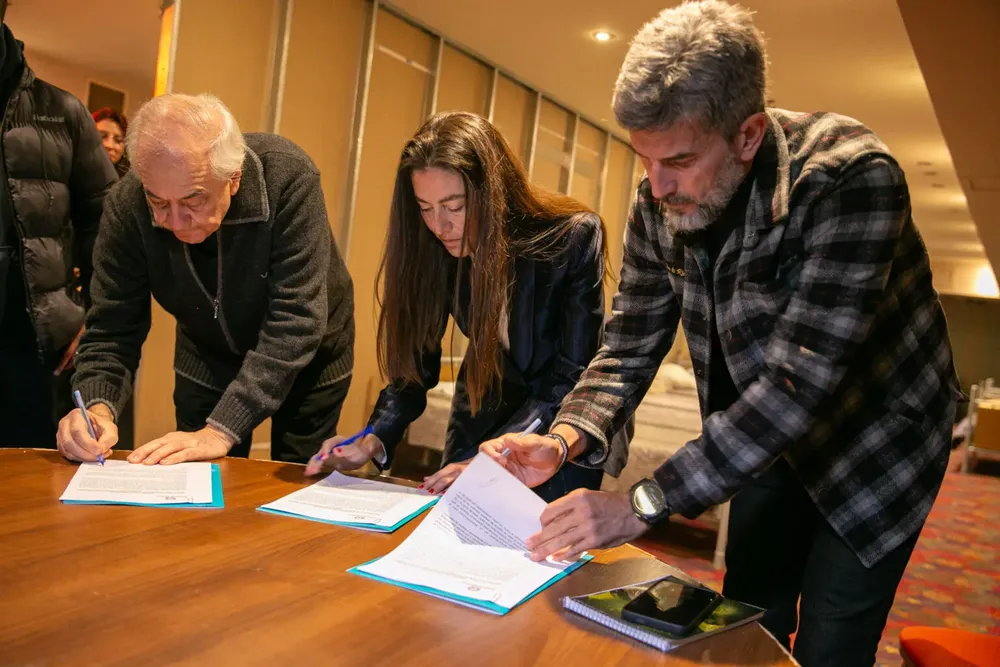 Ciudad - albergue firma del convenio