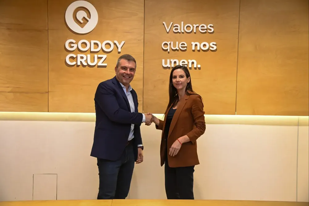 Godoy Cruz firma convenio con seguridad 1