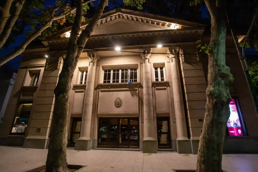 Teatro-Independencia-frente-1-1