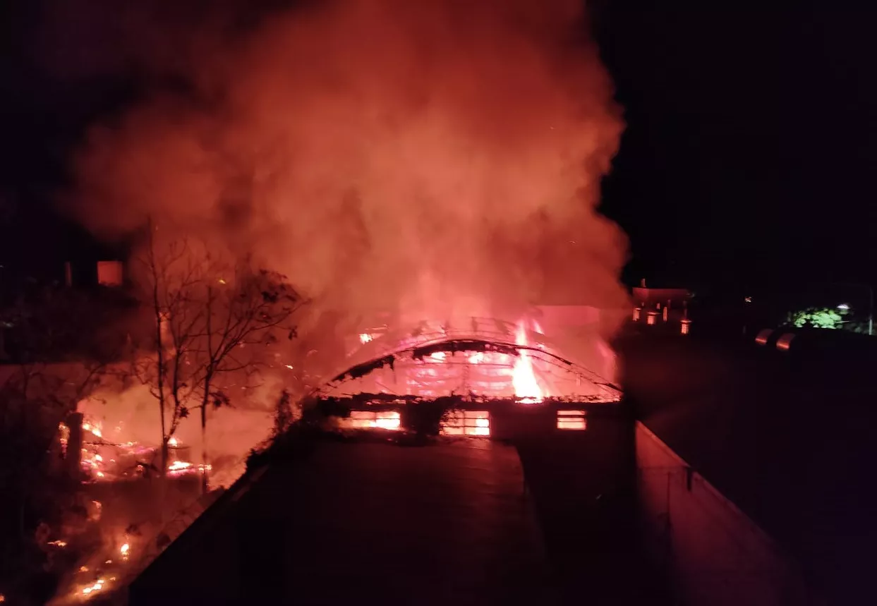Incendio Enkosala (2)