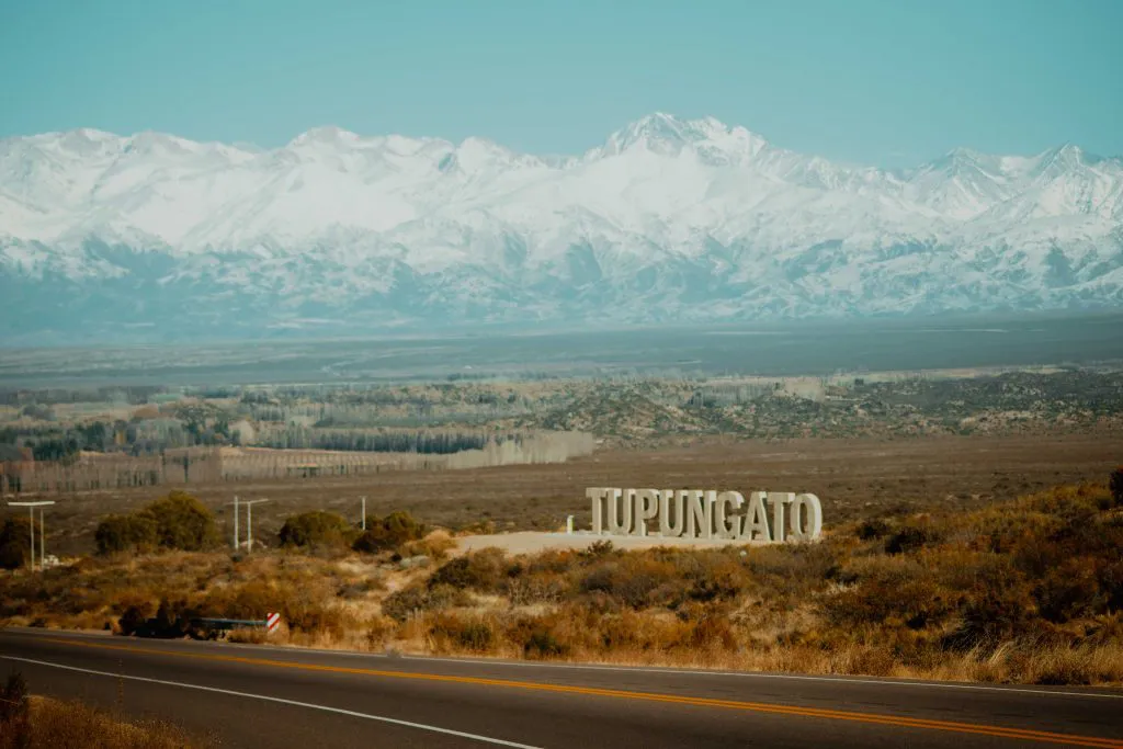 Tupungato turismo - Vacaciones-de-Invierno- cartel