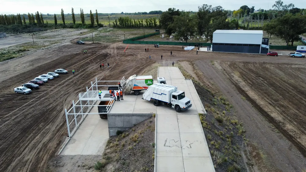 c75c698b-c069-44f8-9d6a-d8590a155cda