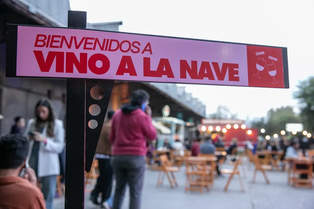 Vino a la Nave