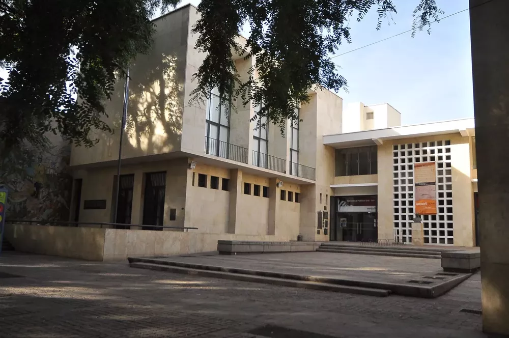 Biblioteca General San Martín