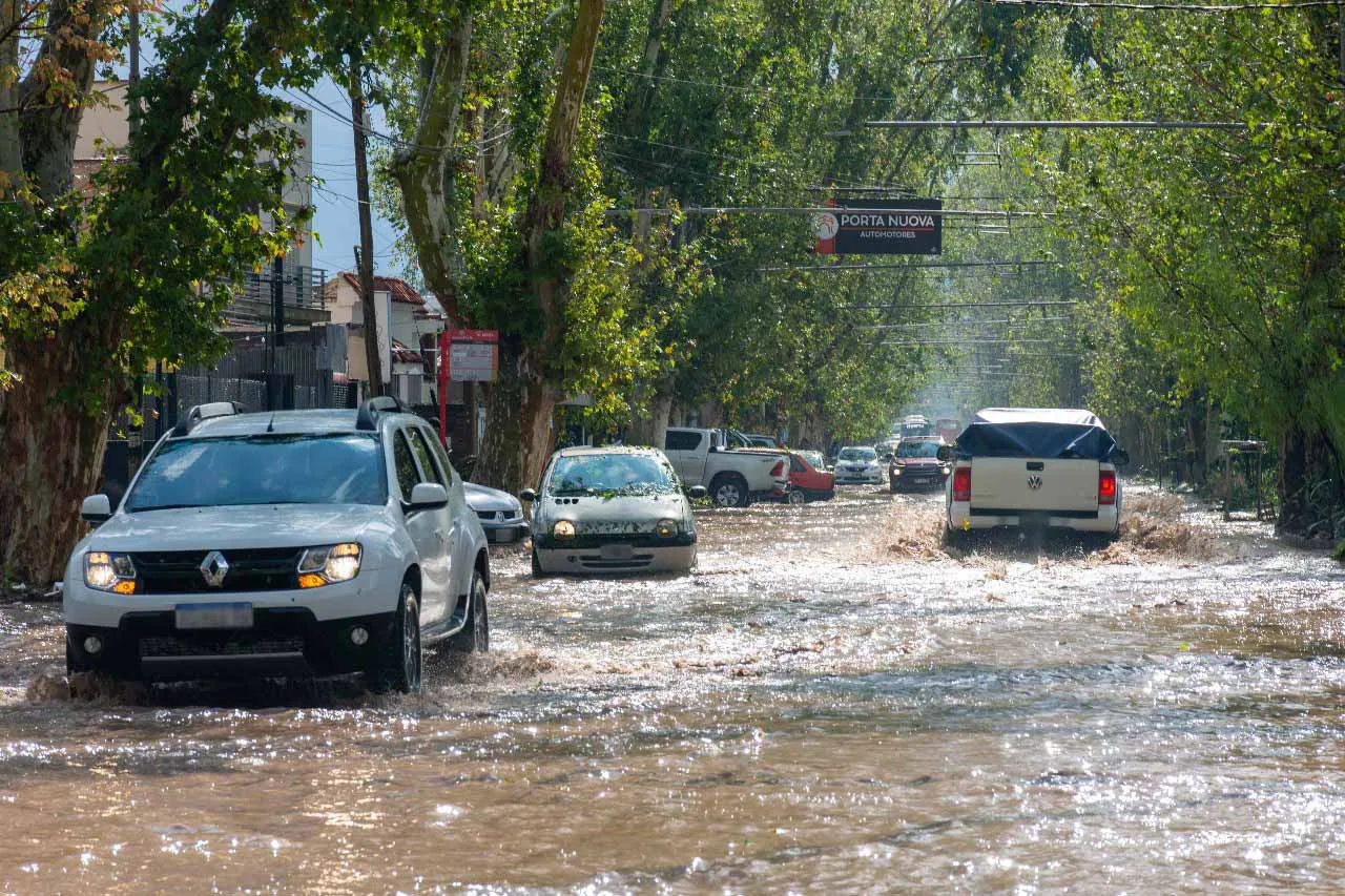 Lluvia - Tormenta. Foto: Emilio Diumenjo