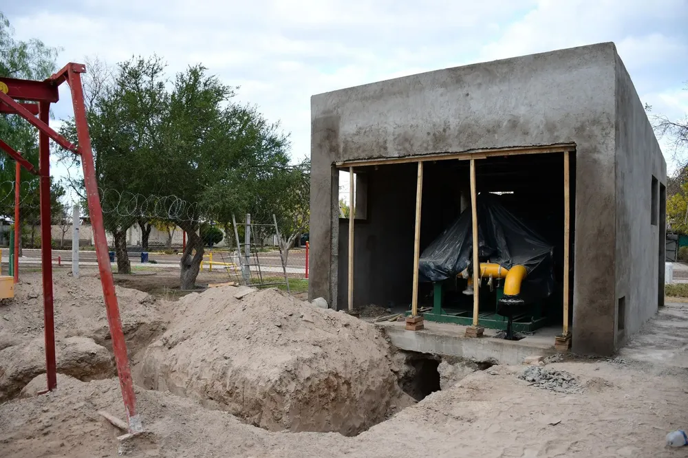 Santa Rosa obra 12 de octubre 1