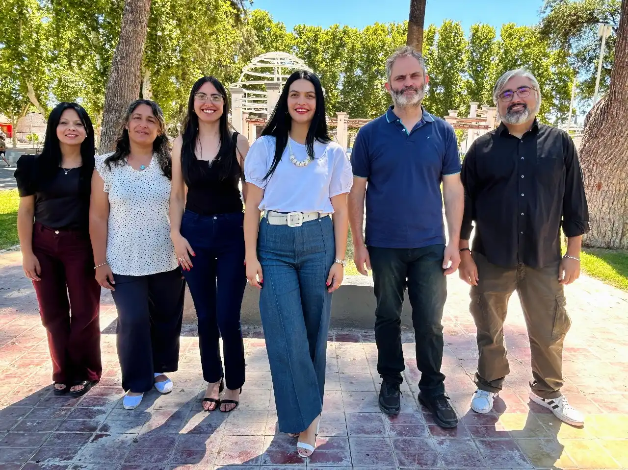Santa Rosa Gana . Flor Destéfanis y cancidatos