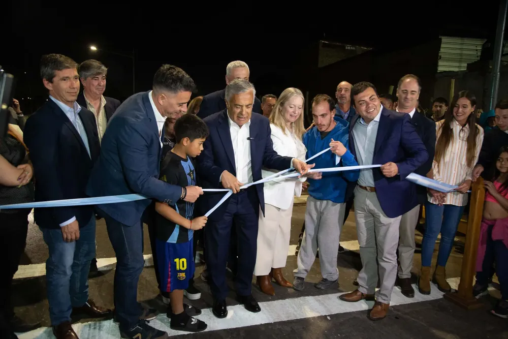 Inauguración continuación Mitre.