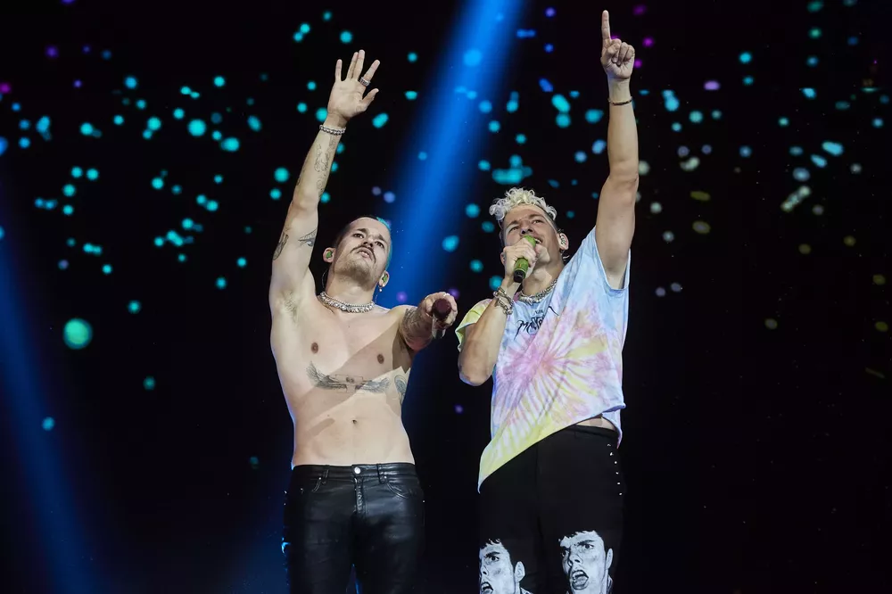 Mau y Ricky en vivo