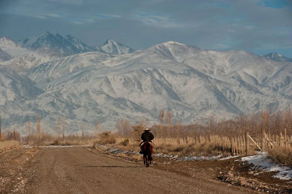 Turismo - Montañas nevadas - programa pioneros 1