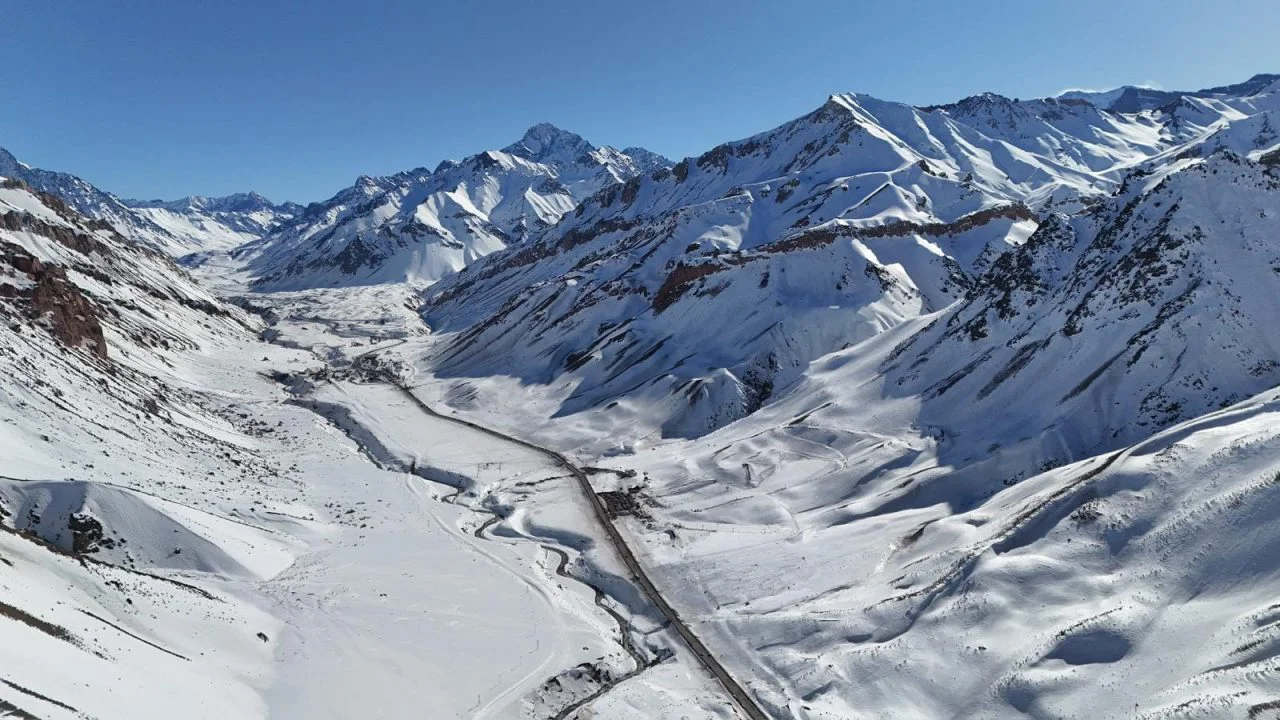 Turismo - parque de nieve alta montaña 1