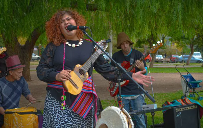 Charango - Cristina Perez