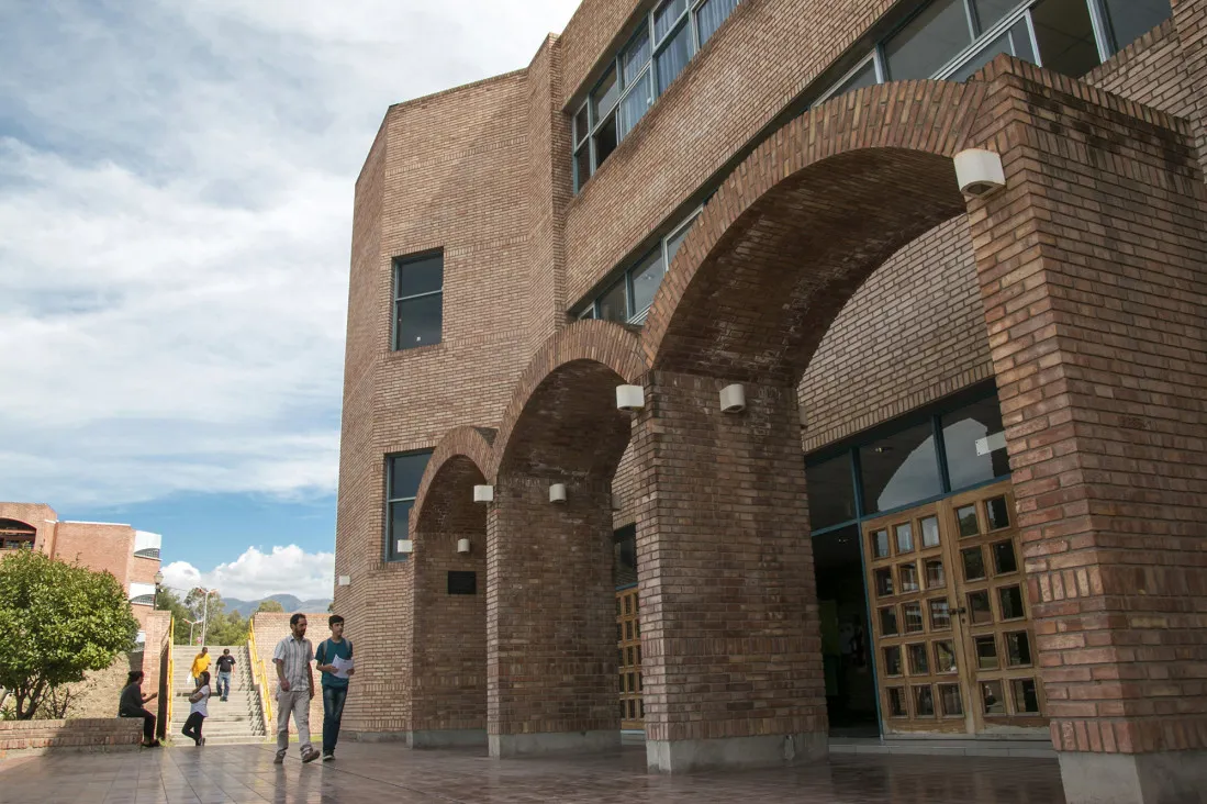 UNcuyo - Facultad de Artes y Diseño