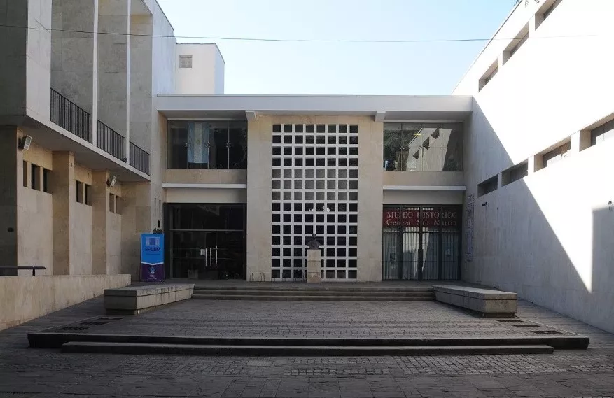 Biblioteca San Martin