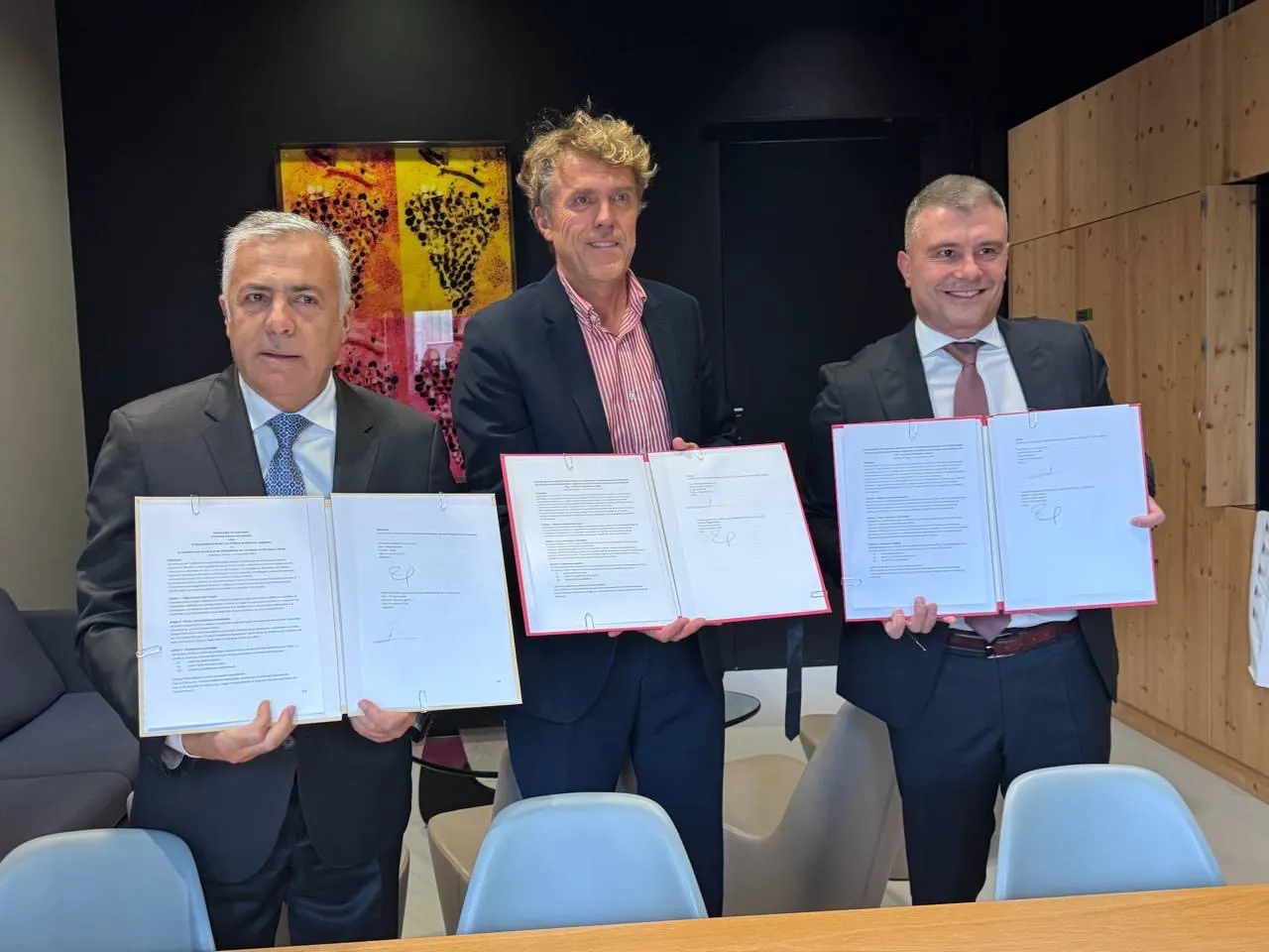 Diego Costarelli firma