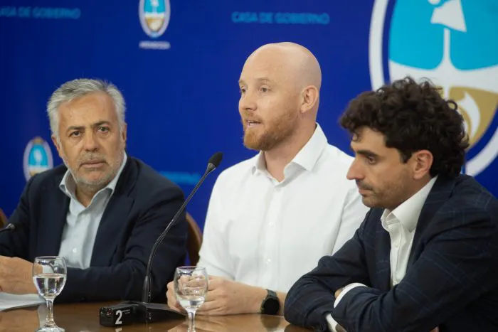 anuncio obra hospital de lujna allasino