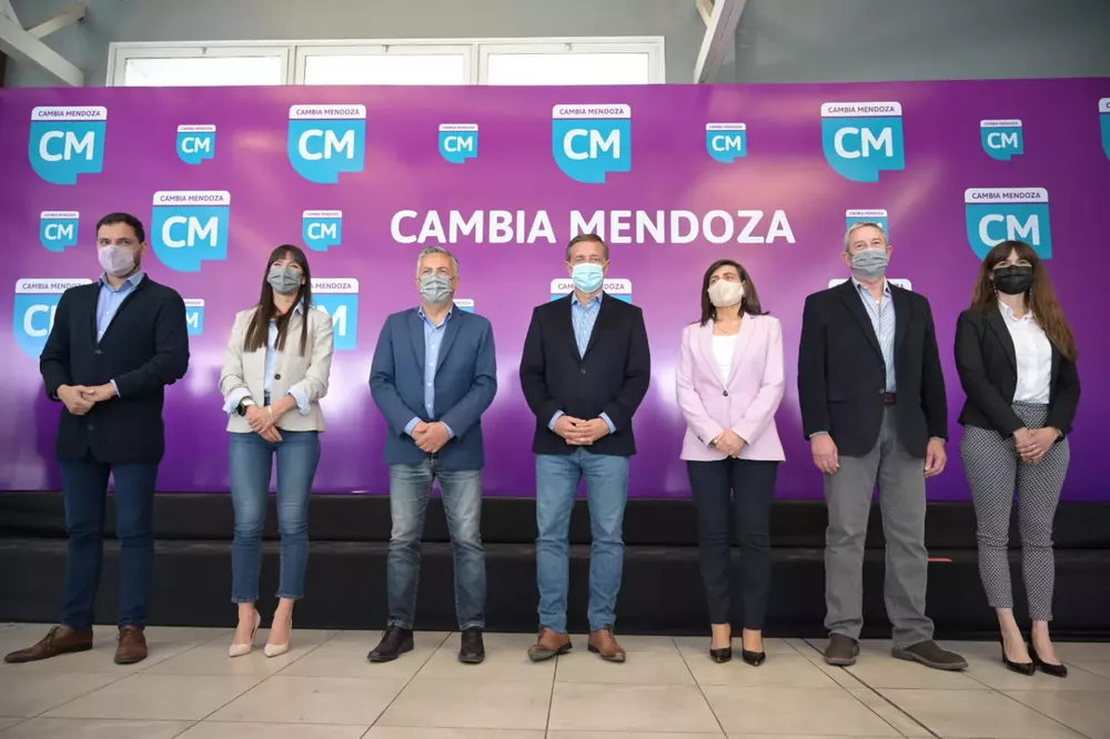 Cierre de campaña Cambia Mendoza