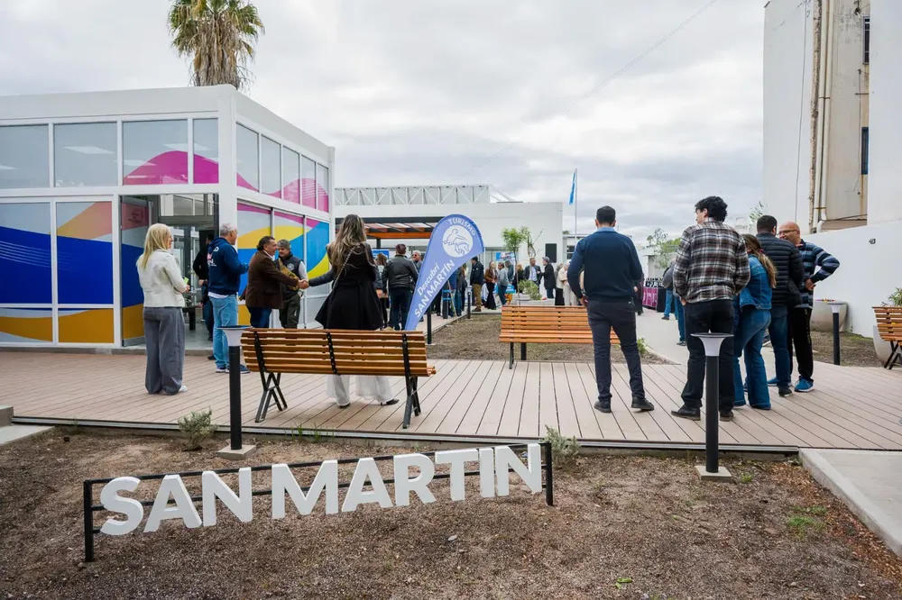 San Martín - inauguración edificio turismo 2