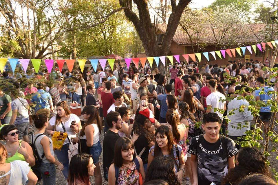 Festejos Dia del estudiante - ilustrativa