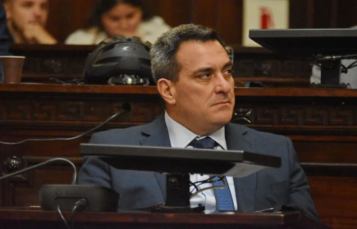 Gustavo Perret