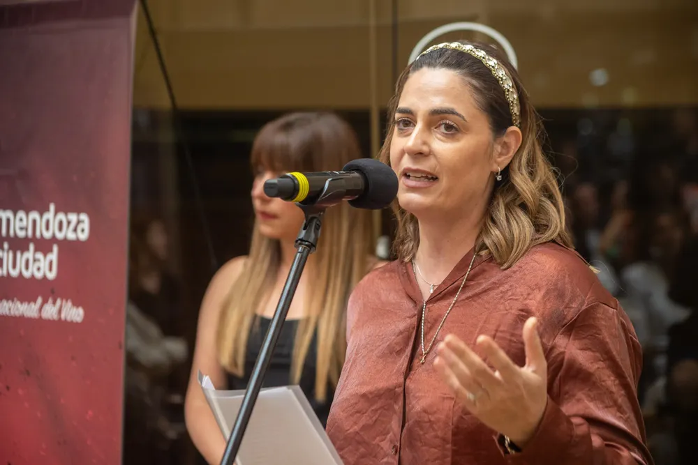 Ciudad - Pasaje San Martín - Paola Arcaná