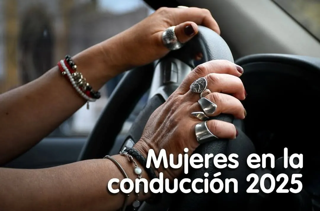 Mujeres conducción flyer