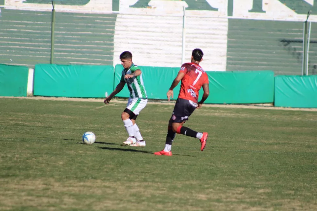 Huracán Las Heras vs Estudiantes