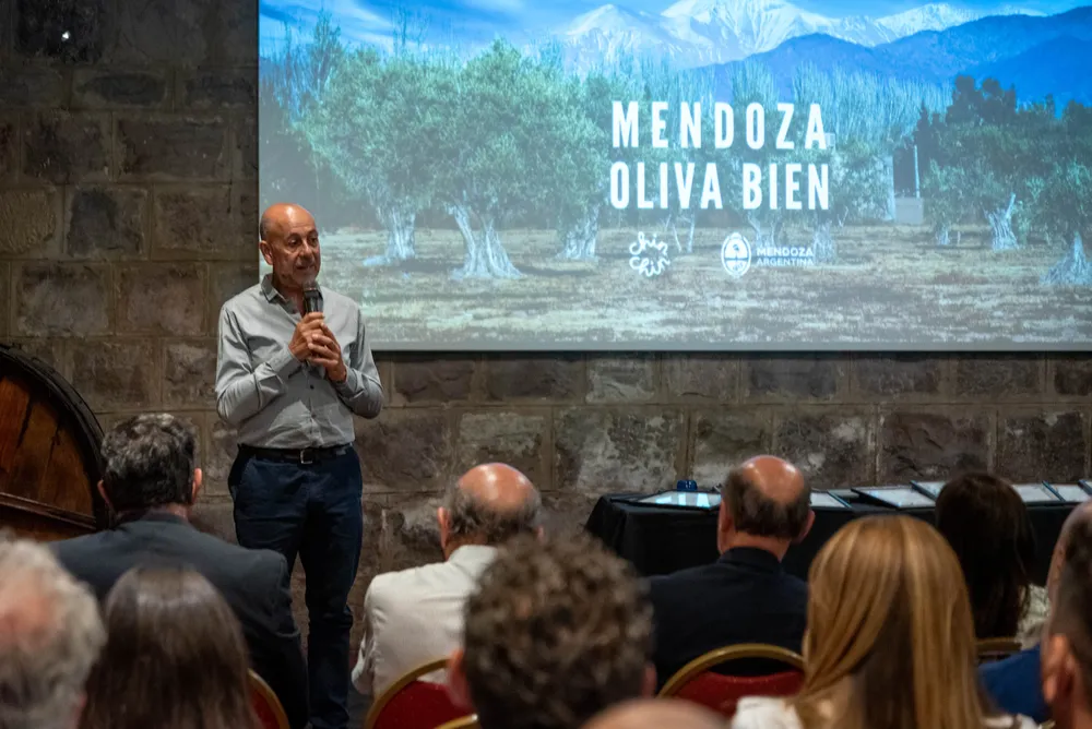 Presentación Mendoza Oliva Bien 2