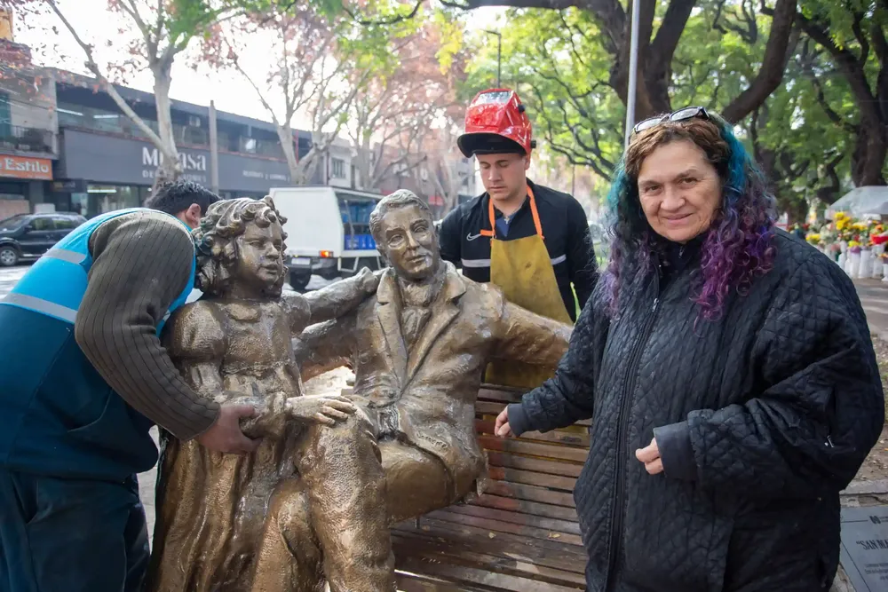 Colocación estatua de San Martín (1)