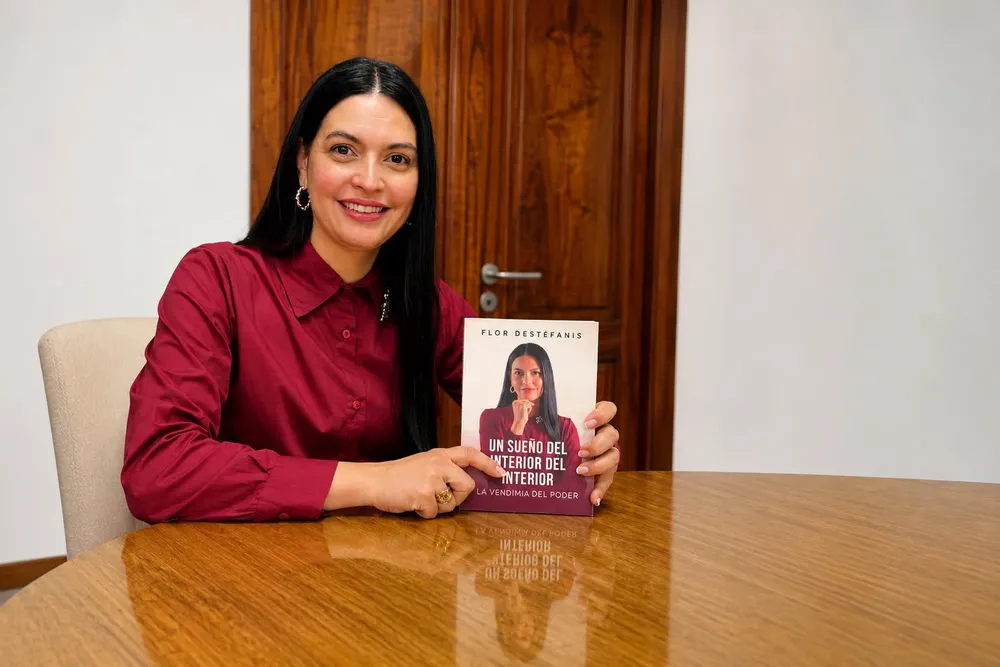 Flor Destéfanis - libro 2