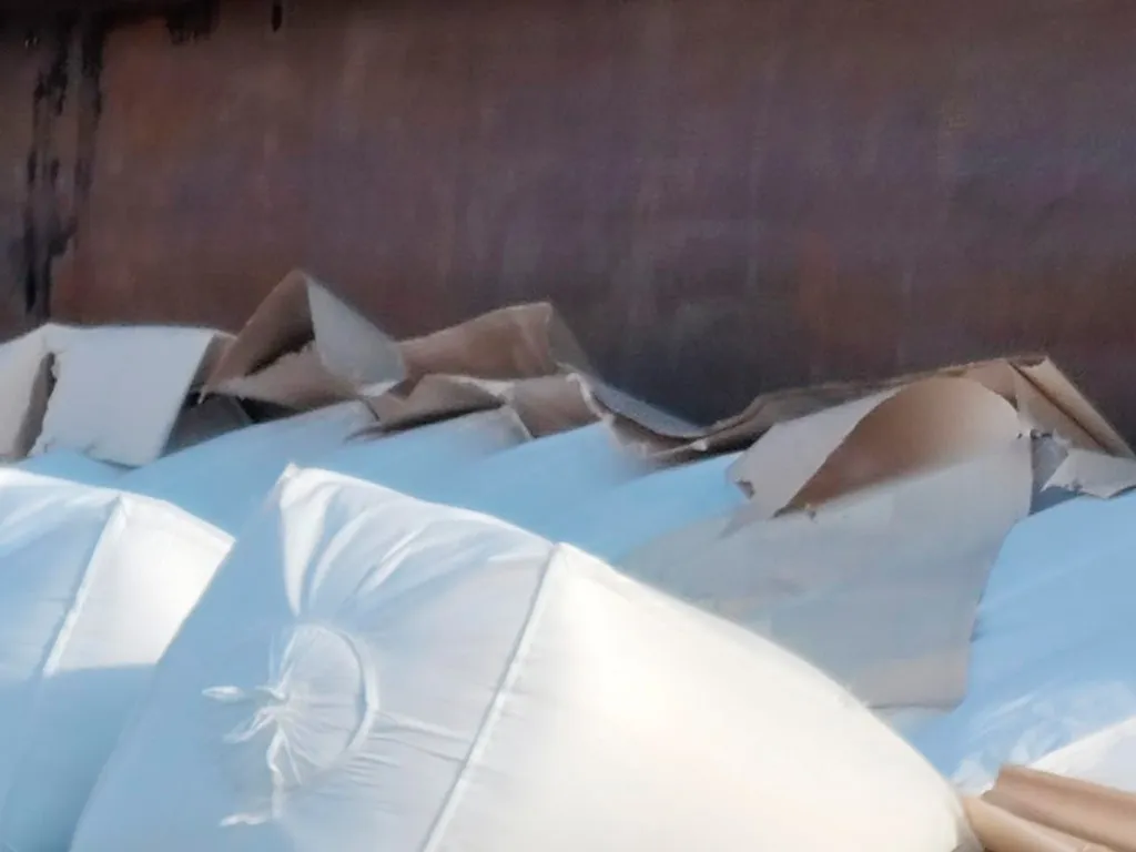 Vuelco-camión-6-de-abril1