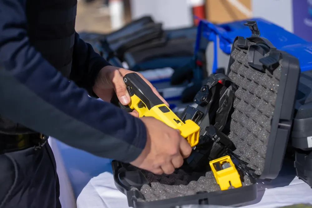 Pistola taser