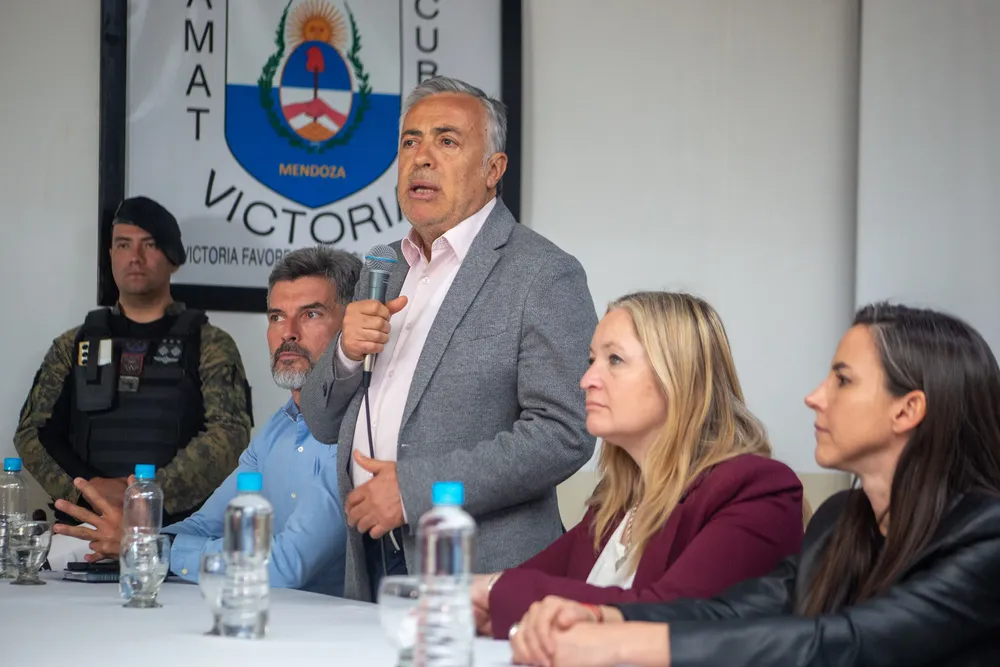 Capital - pistolas taser 5