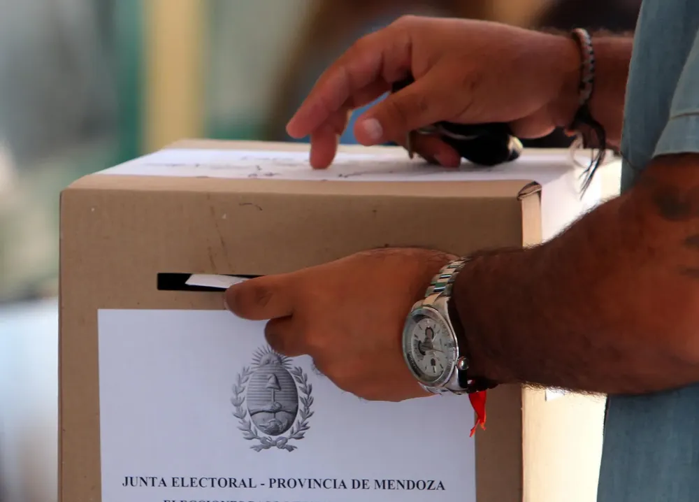 Elecciones - urna