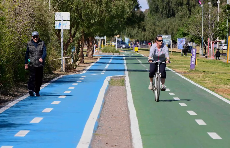 ciclovia-godoy-cruz-renovada-e1666976179512