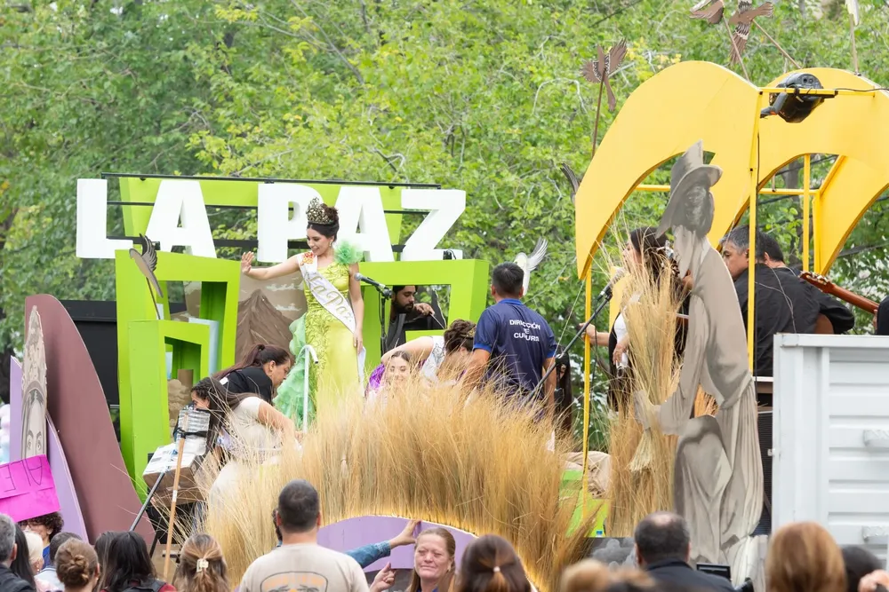 La Paz - carro ganador vendimia 2026 5